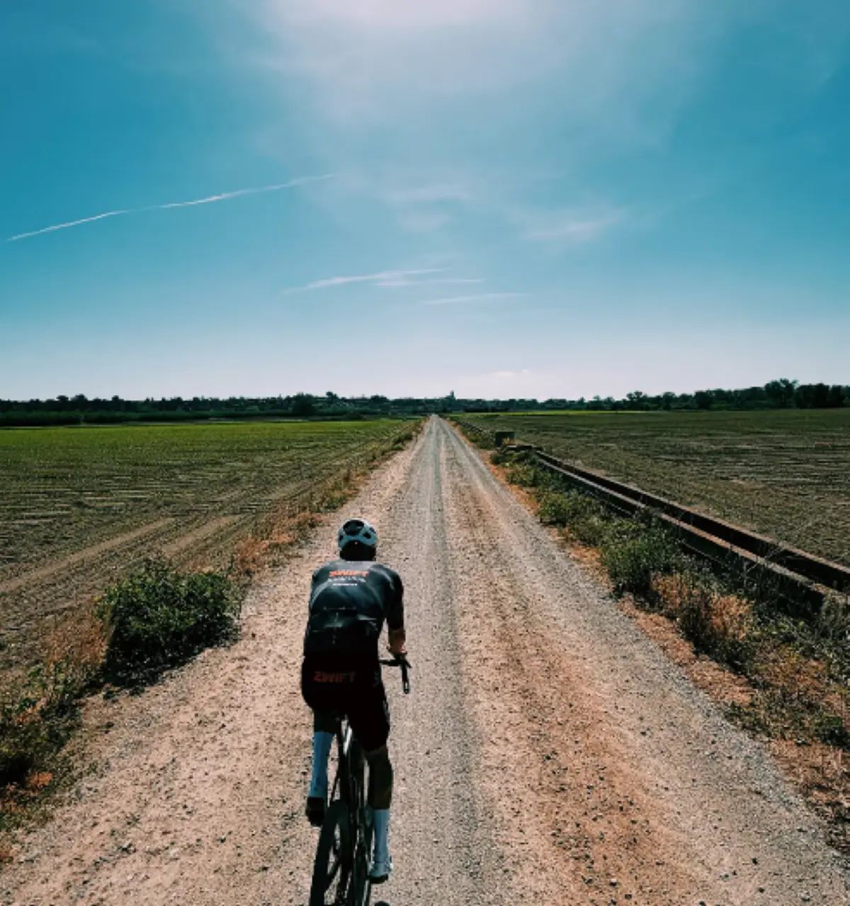 No Ardennes hills, but Van der Poel dusts off the gravel bike during his spring break