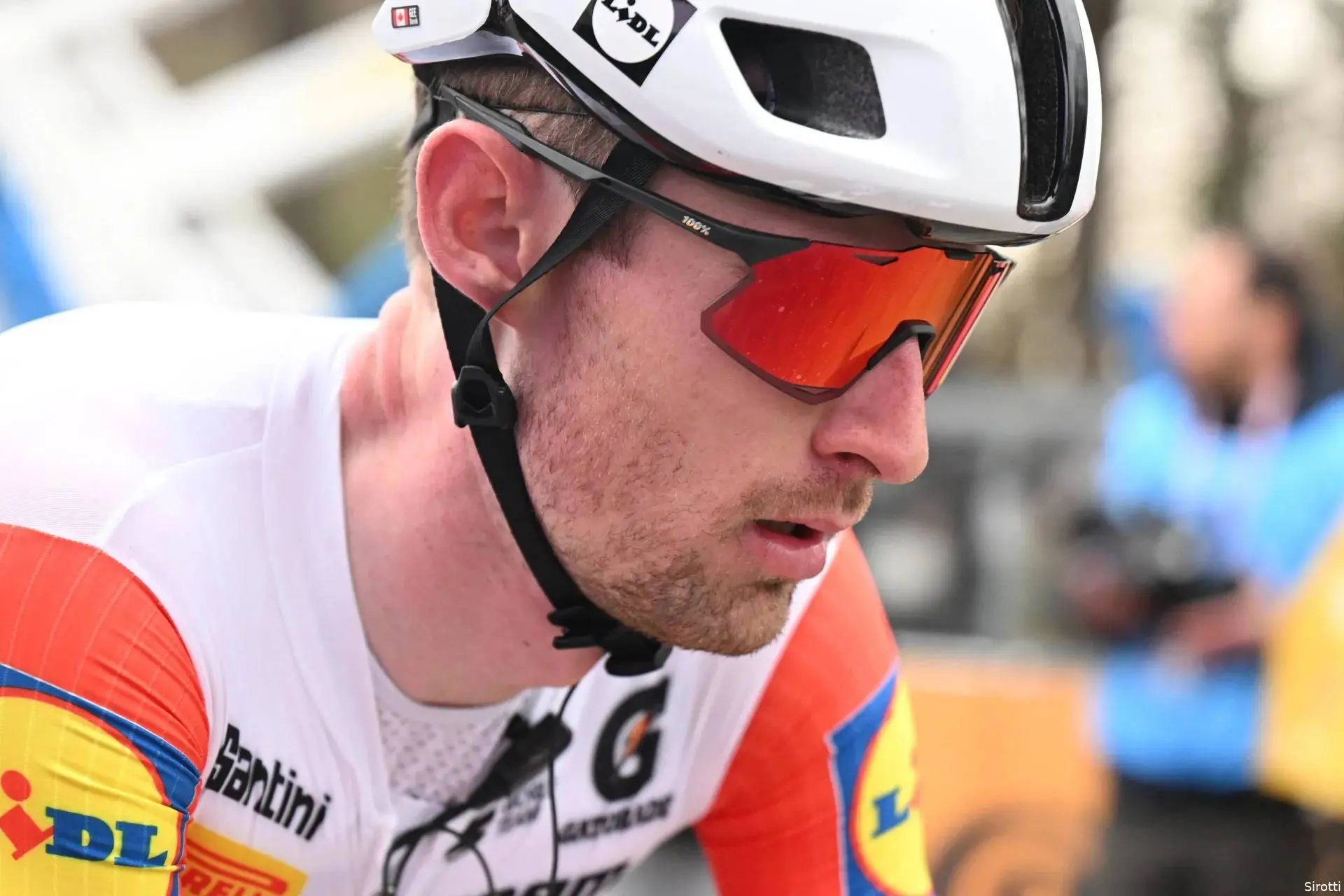 Gee-West realises how lucky he has been, hopes to still play a role in the Giro despite the pain