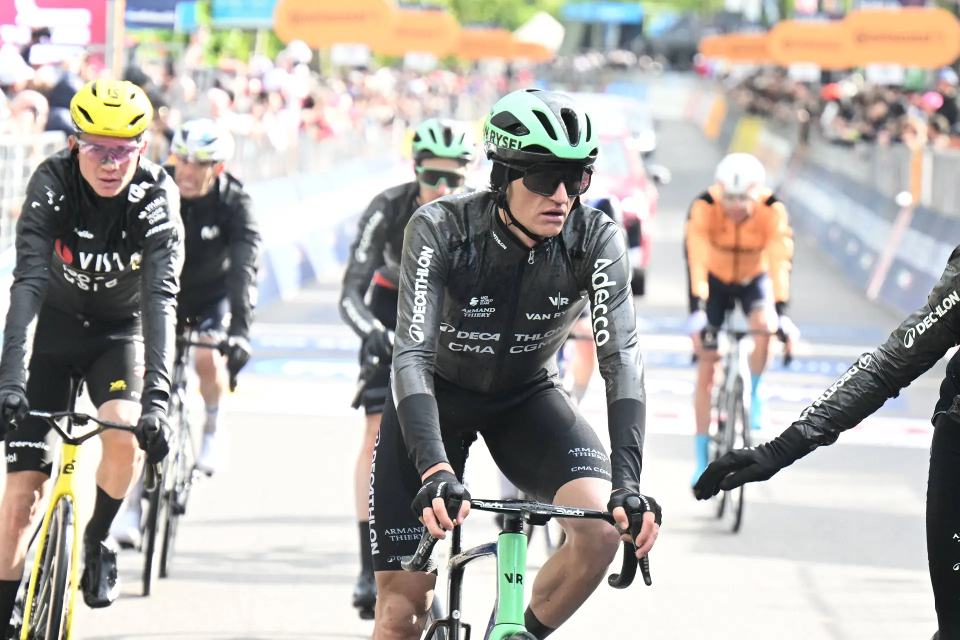 Felix Gall: 'I've heard that quite a few riders have fallen ill in the Giro'