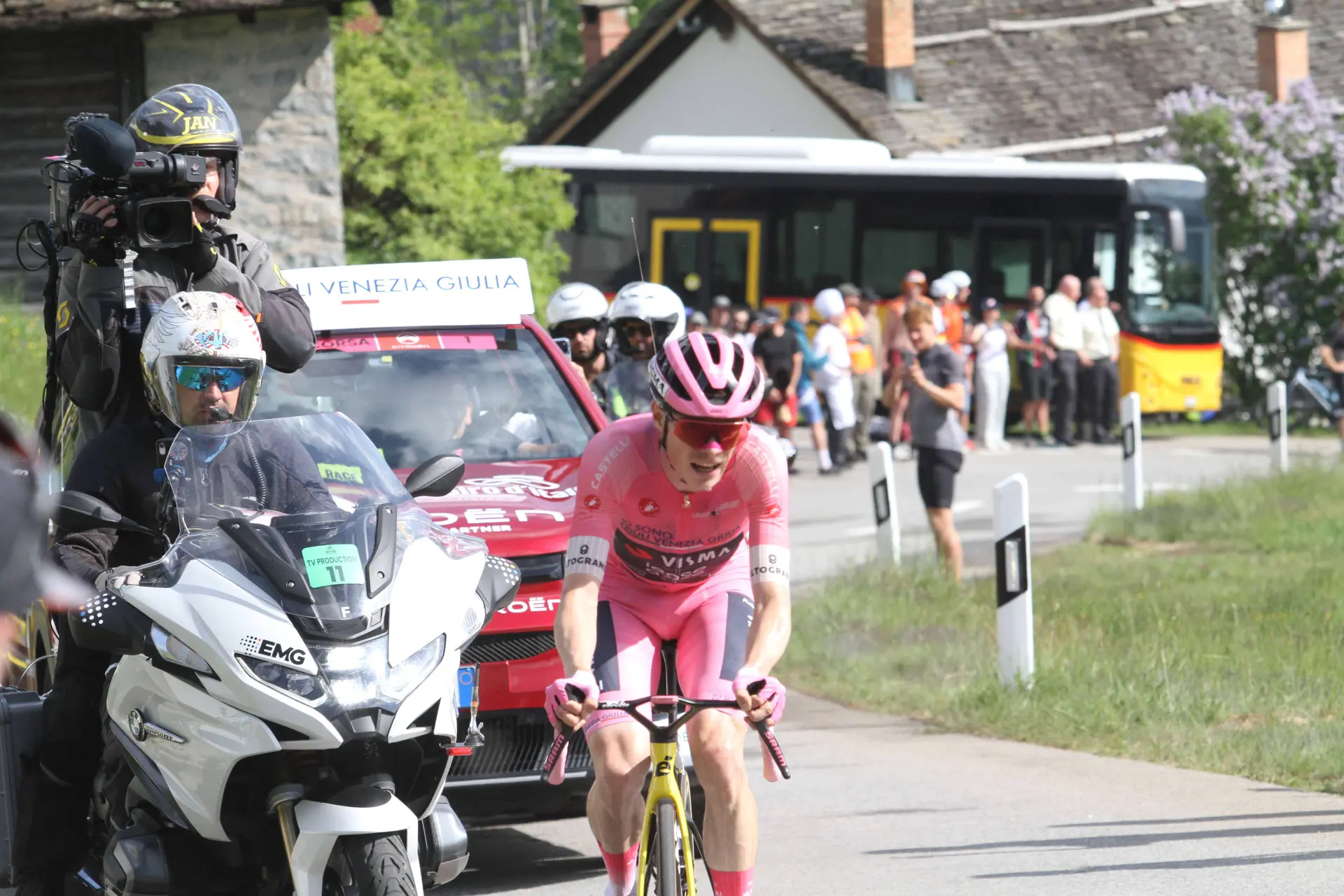 Giro d'Italia 2026 stage 19 preview | It's time for the Dolomites — and the queen stage will settle things