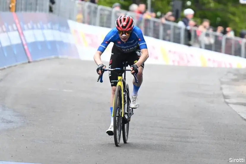 Giro d'Italia 2026 standings | Narvaez is closing in on Magnier in the points standings