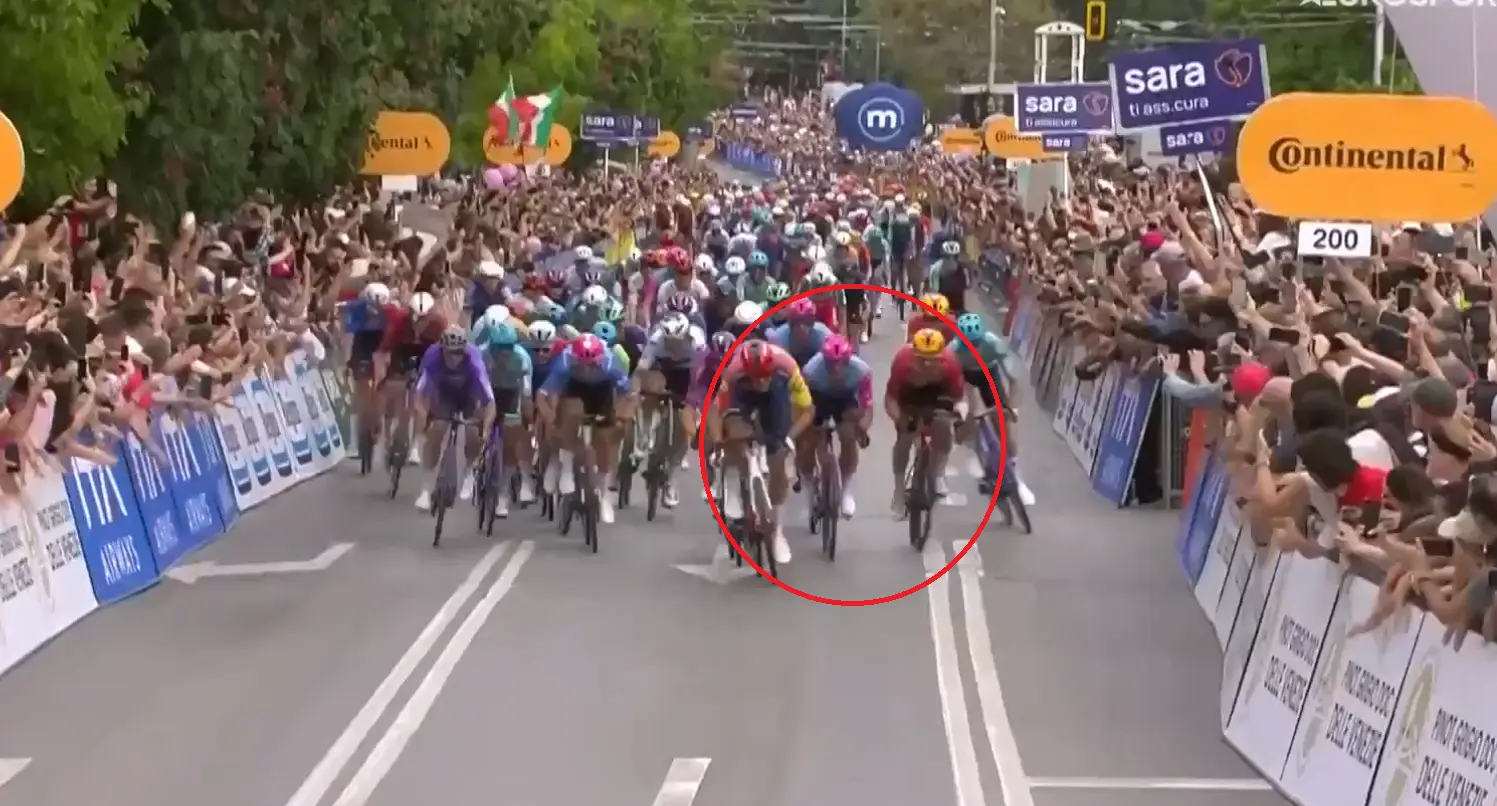 Dylan Groenewegen knows what cost him Giro stage 3 win — 'that was just stupid'