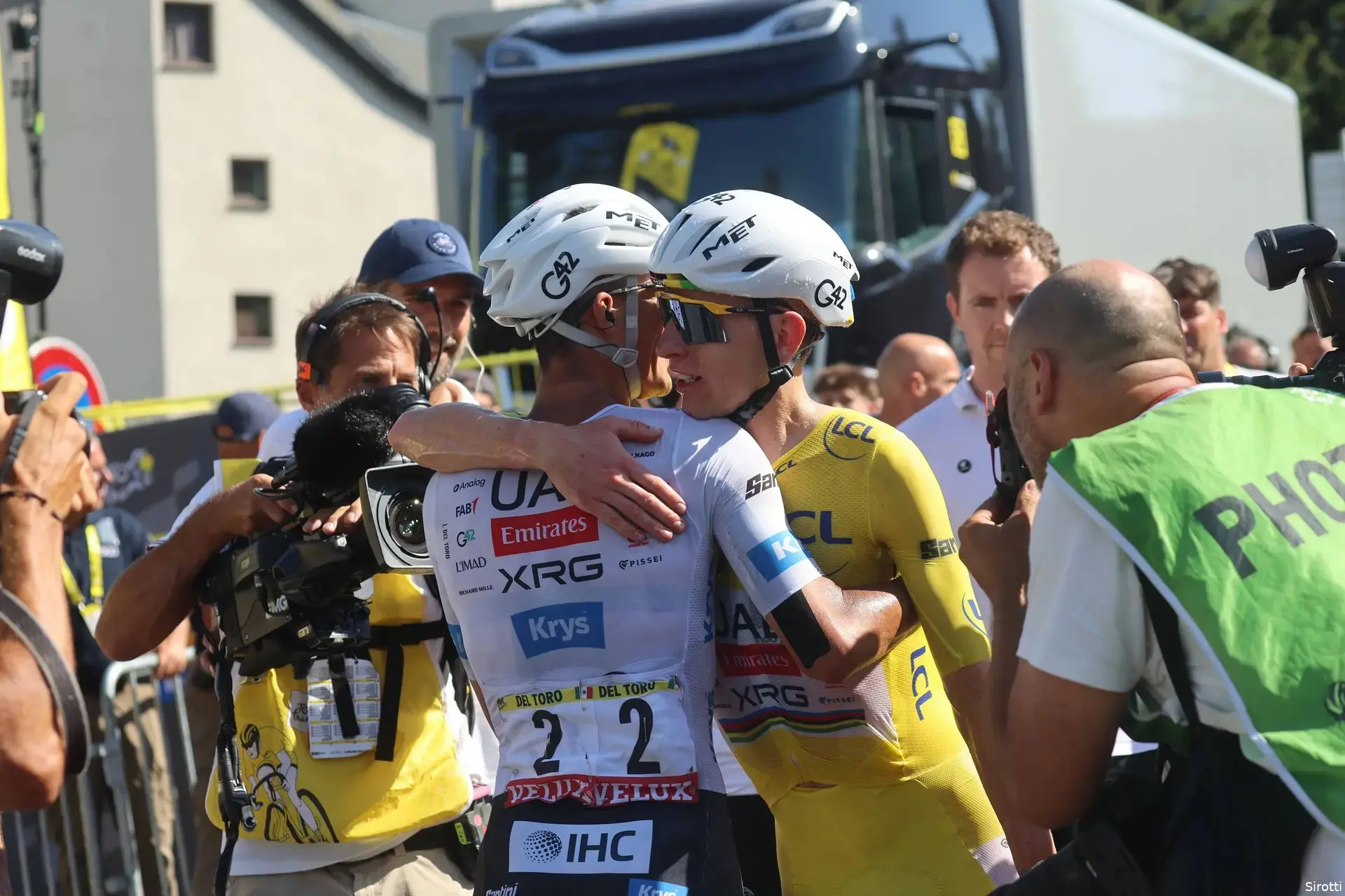 2026 Tour de France Standings | Pogačar, a big gap, and then a wildly exciting podium battle