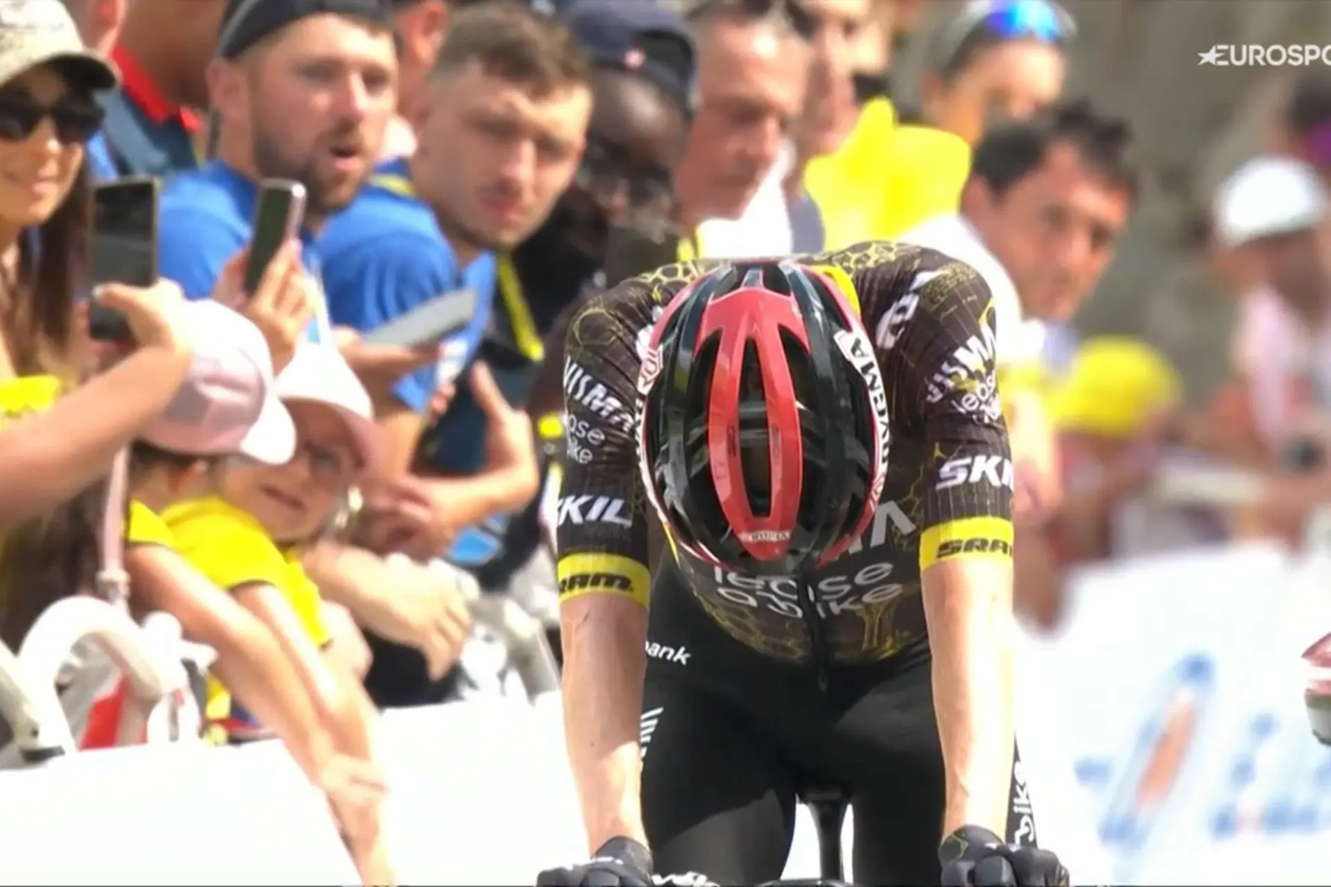 Vingegaard refuses to give up after Pogačar’s Tourmalet hammer blow: "The battle is far from over"