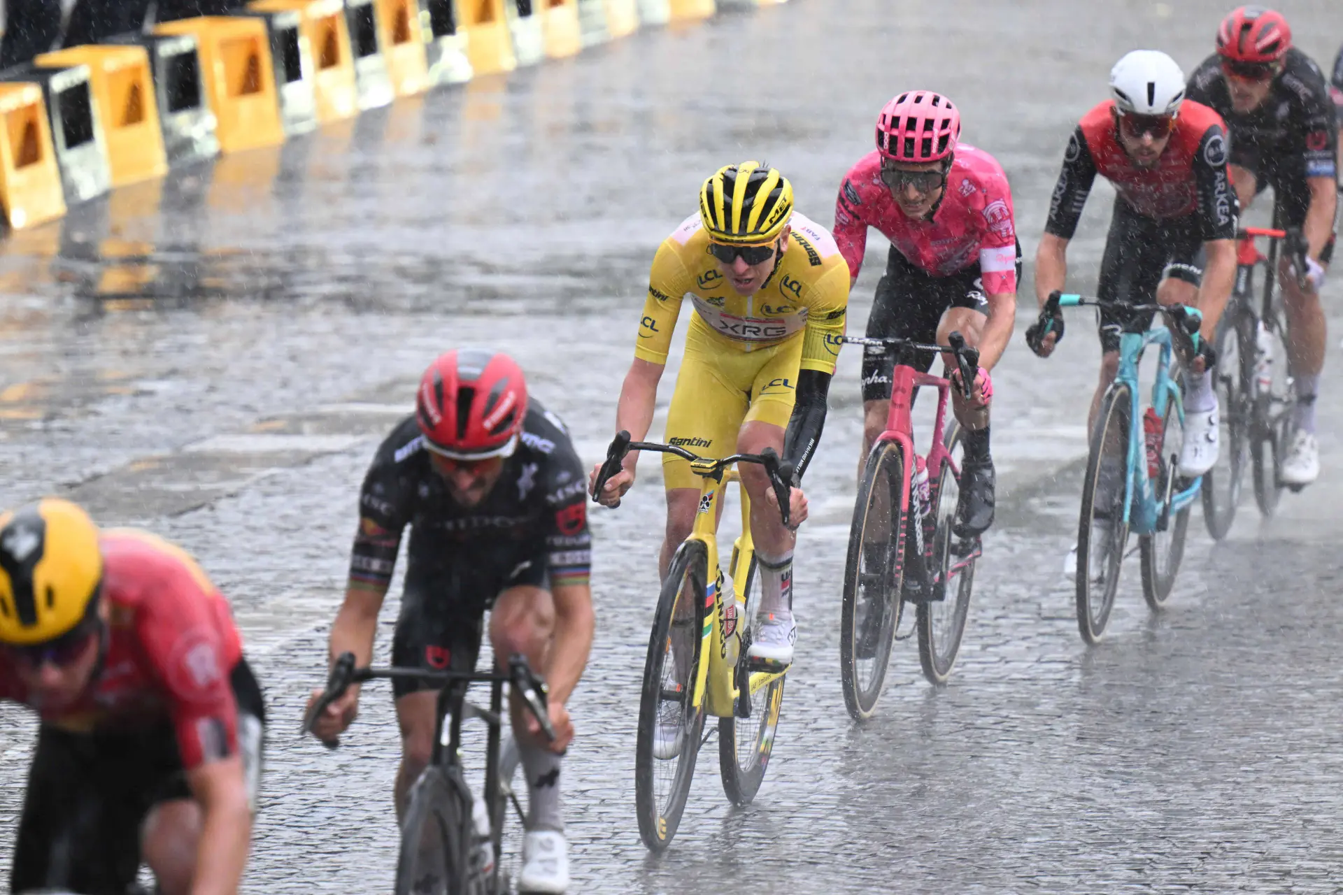 Alpe d'Huez → Paris, but with a twist: this is the Tour de France peloton's 24-hour itinerary