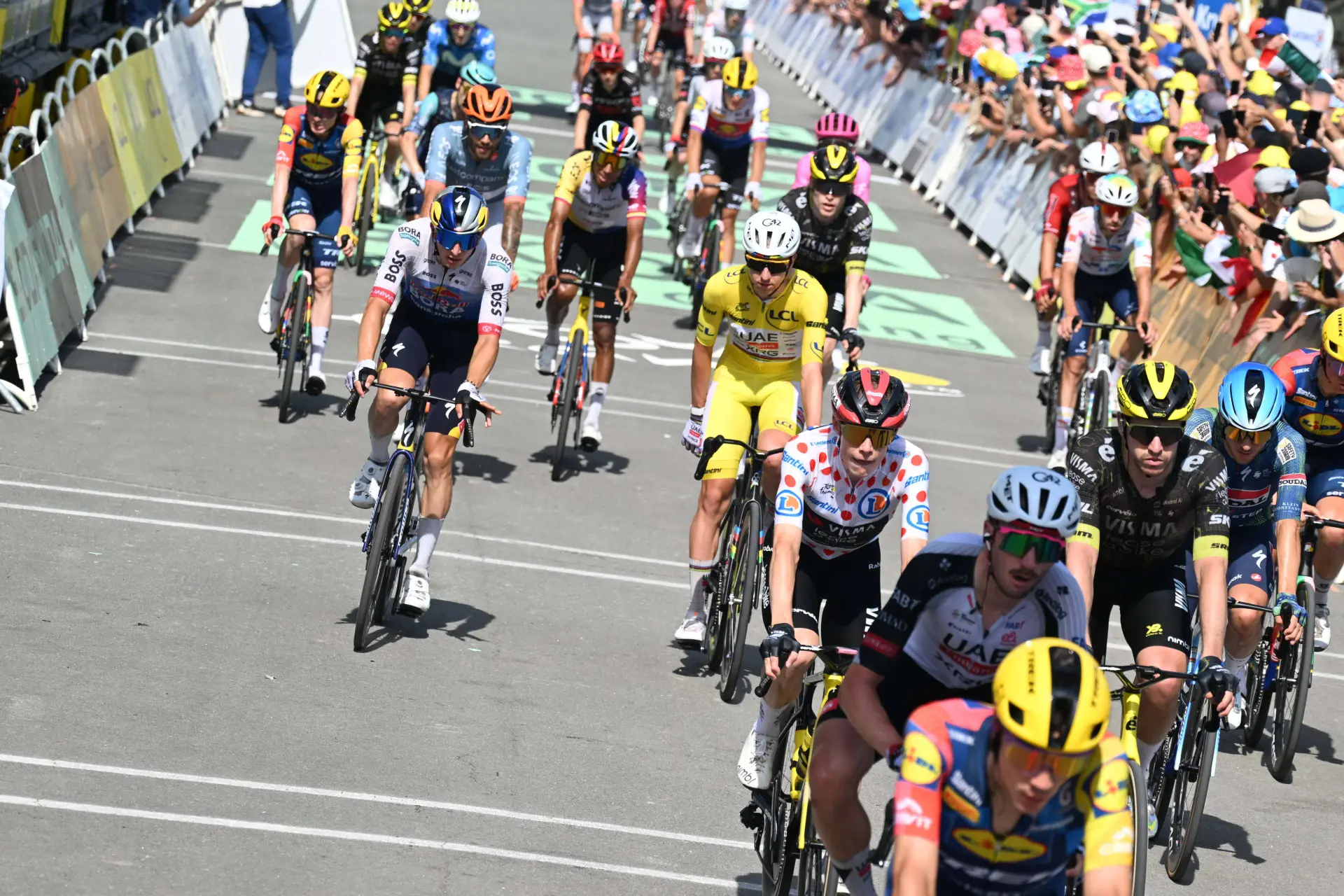LIVE Tour de France Stage 9 2026 | Here's what Van der Poel, Pedersen, and the rest are expecting from the stage through the Massif Central
