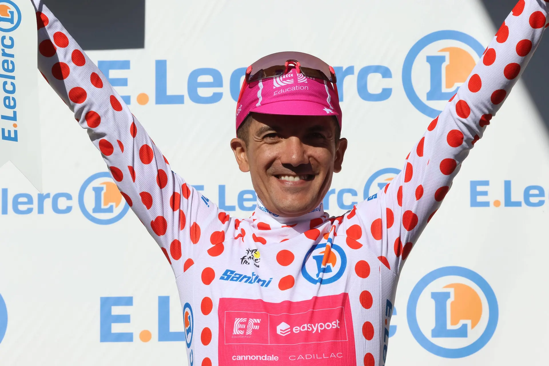 LIVE Stage 20, 2026 Tour de France | Carapaz on the hunt again as the breakaway climbs the Galibier