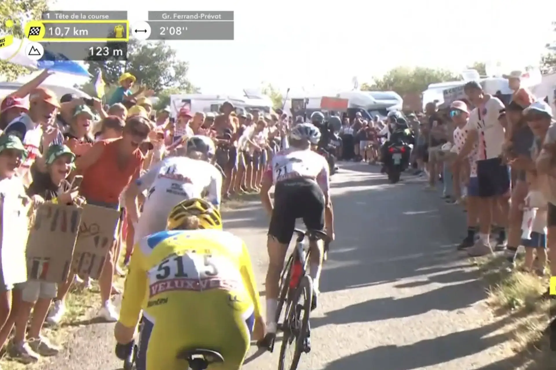 Vollering beats Reusser and Niewiadoma as Ferrand-Prévot cracks under Tour de France pressure
