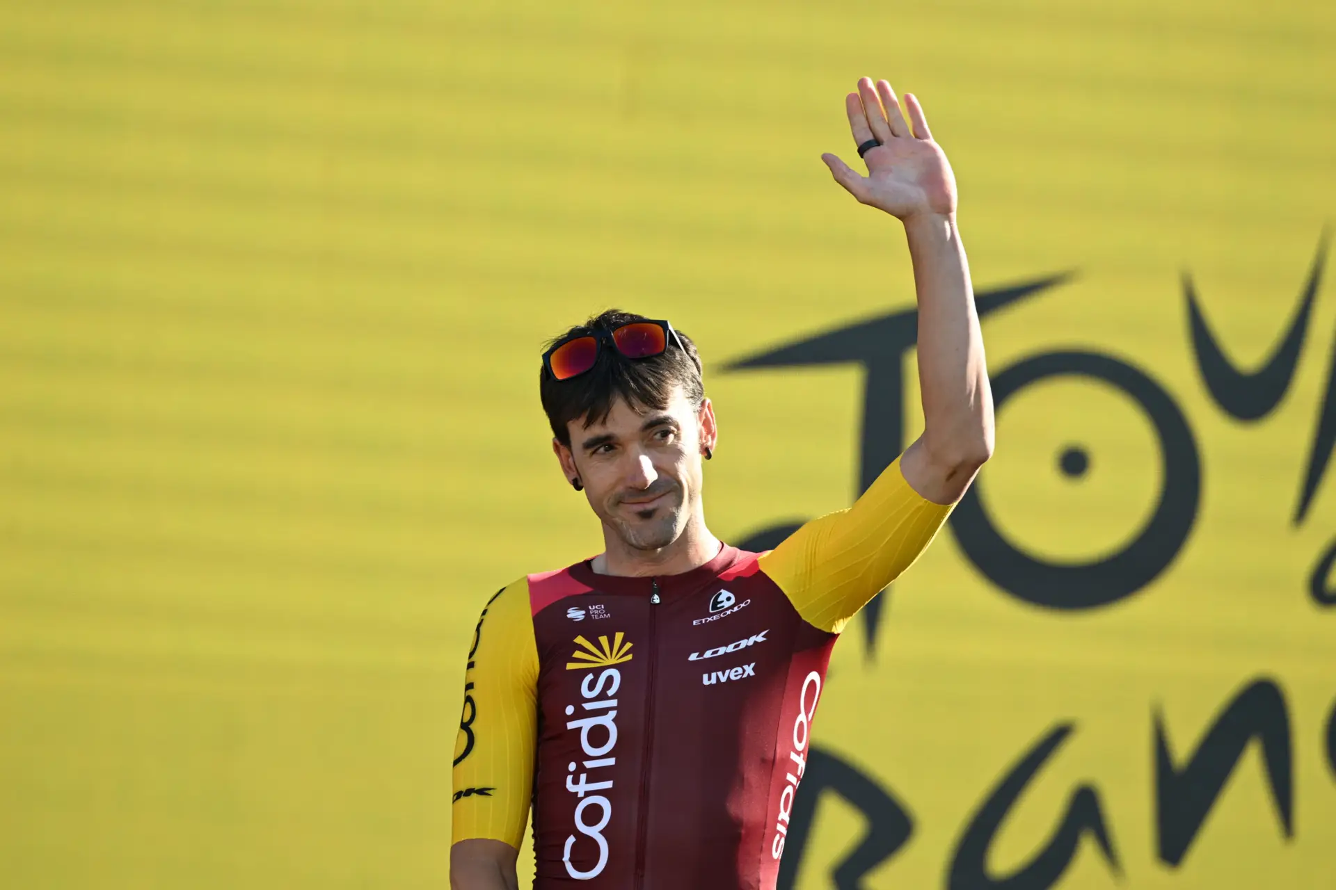 Ion Izagirre forced to end his careers on a sombre note after serious injury