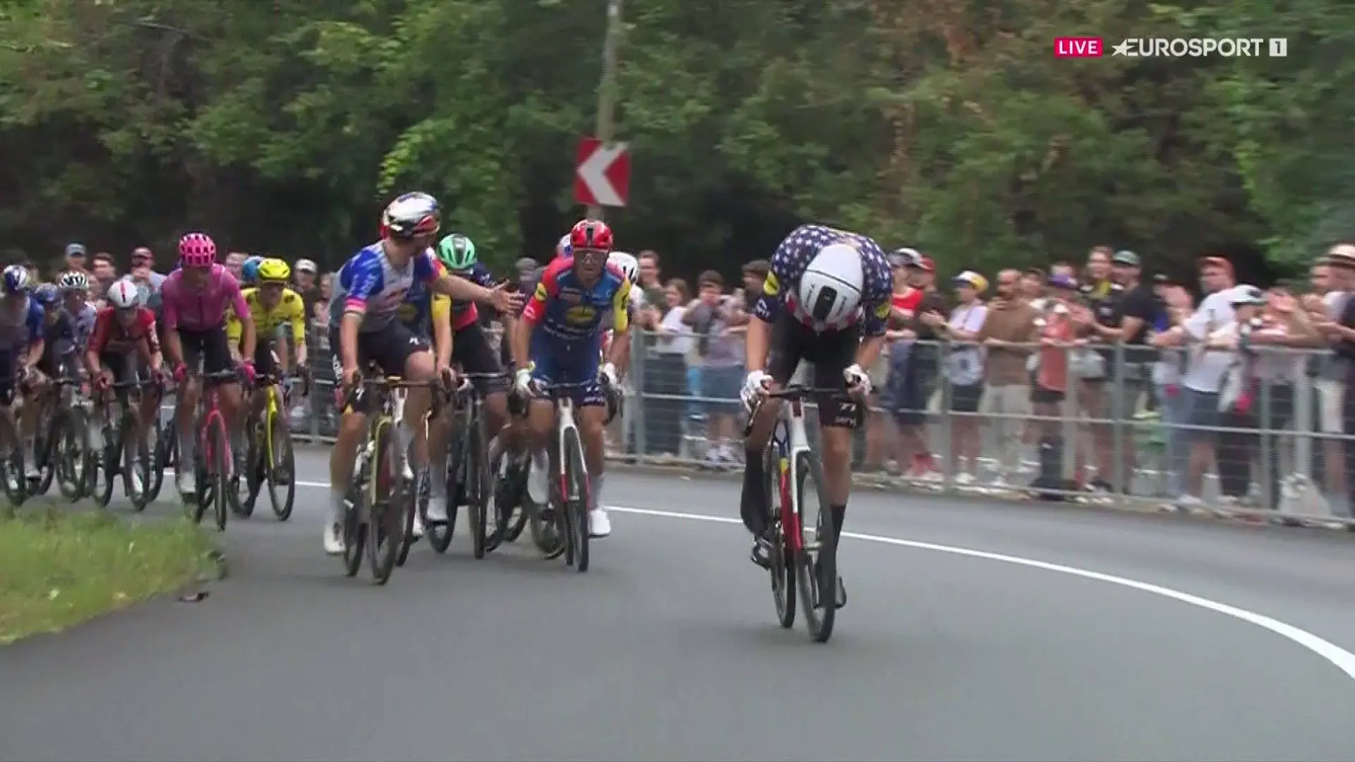 🎥 Remco Evenepoel vents anger at rivals during the Montreal Grand Prix