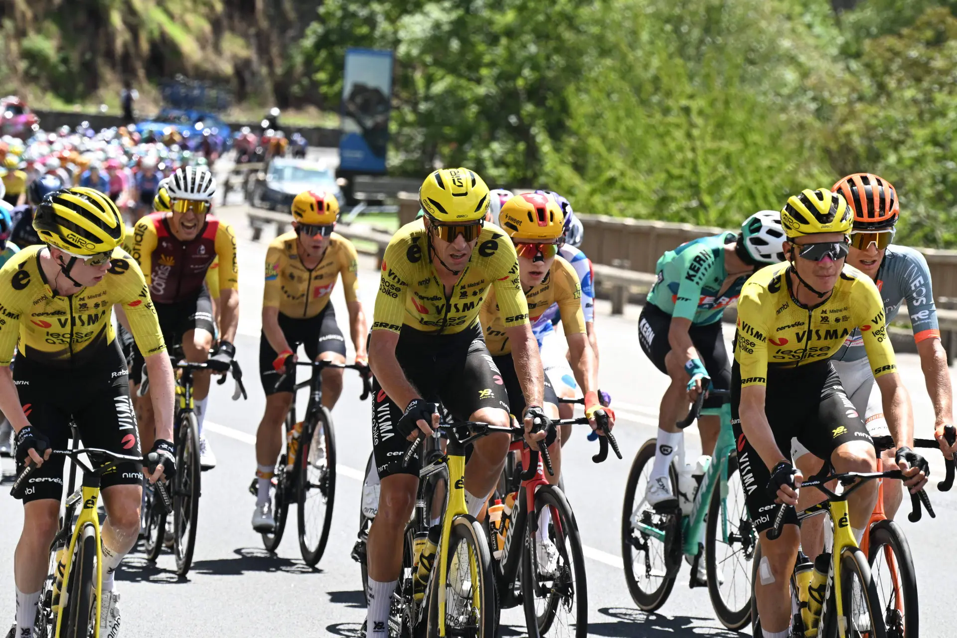 visma-lease-a-bike-vuelta-nordhagen-kuss