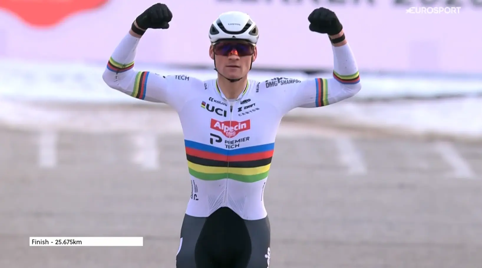 Sven Nys calls out cyclocross organisers for treatment of van der Poel and van Aert: 'Guys are going to turn their backs on the sport'