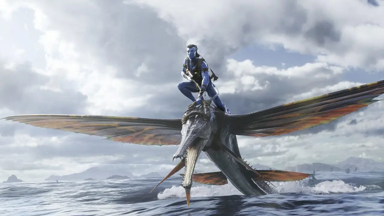 Wist je dat Tom Holland en een Avatar 2-ster een gekke ervaring delen?