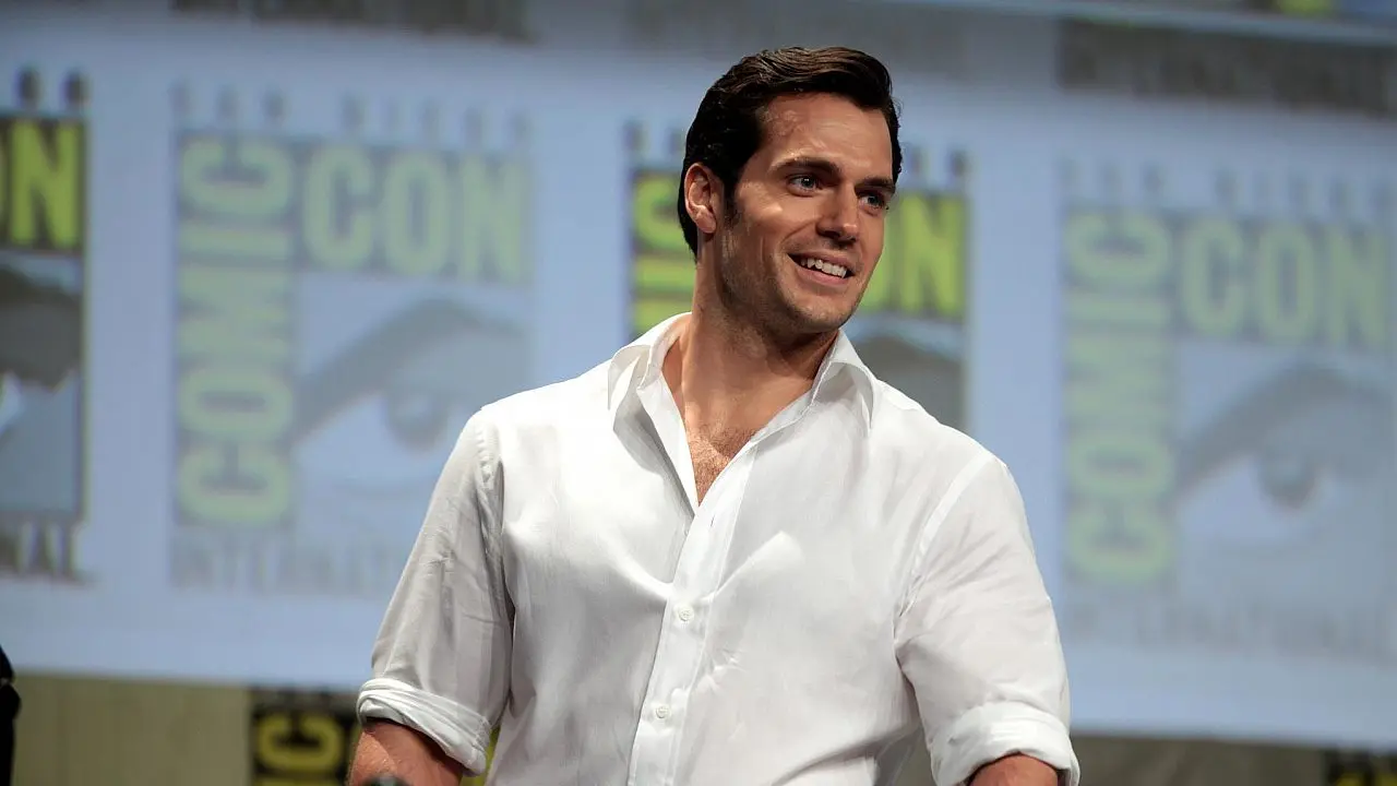Henry Cavill is geen fan van seksscènes in films