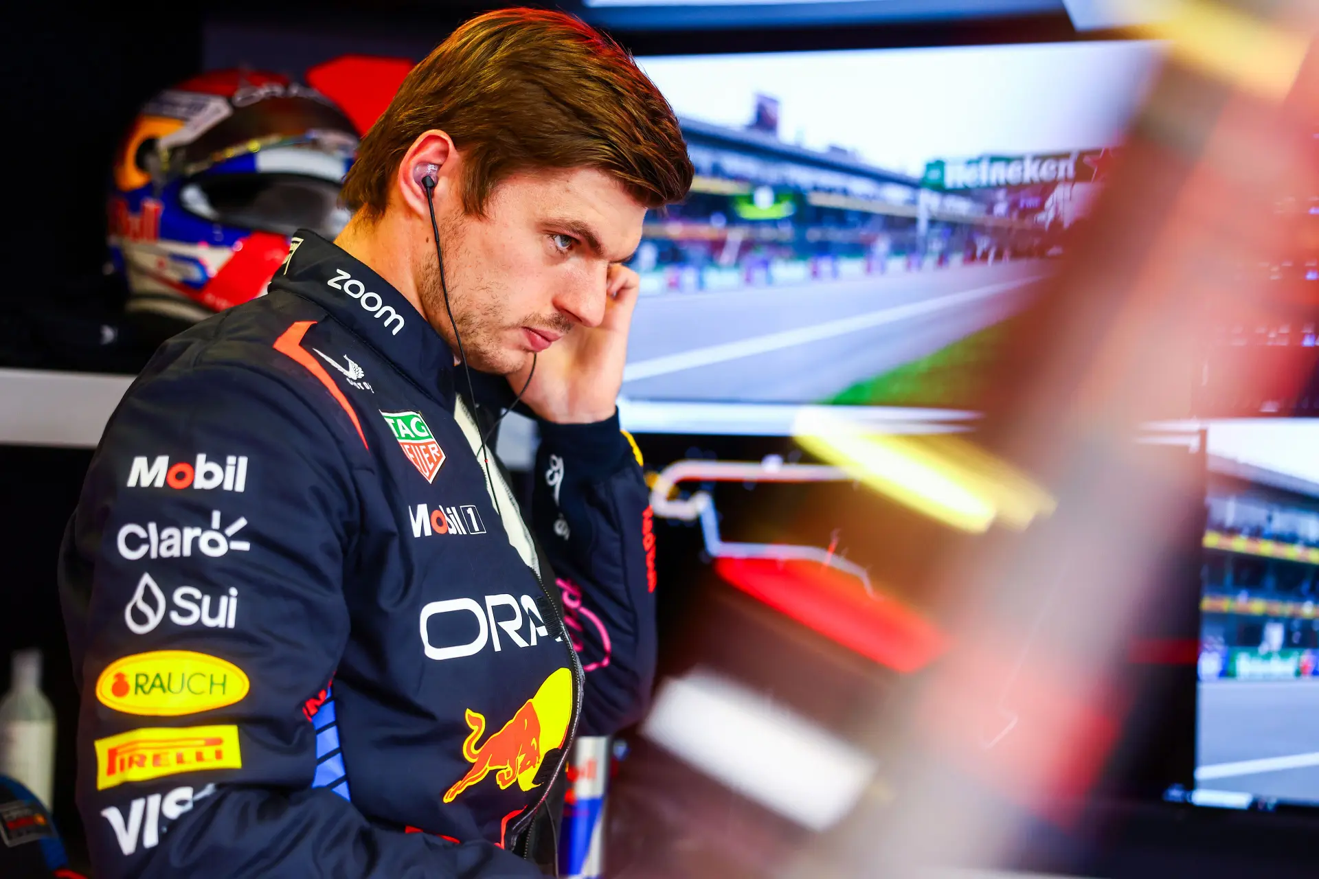 Max Verstappen flink bestraft in Mexico, maar 'dat is niet mijn probleem'