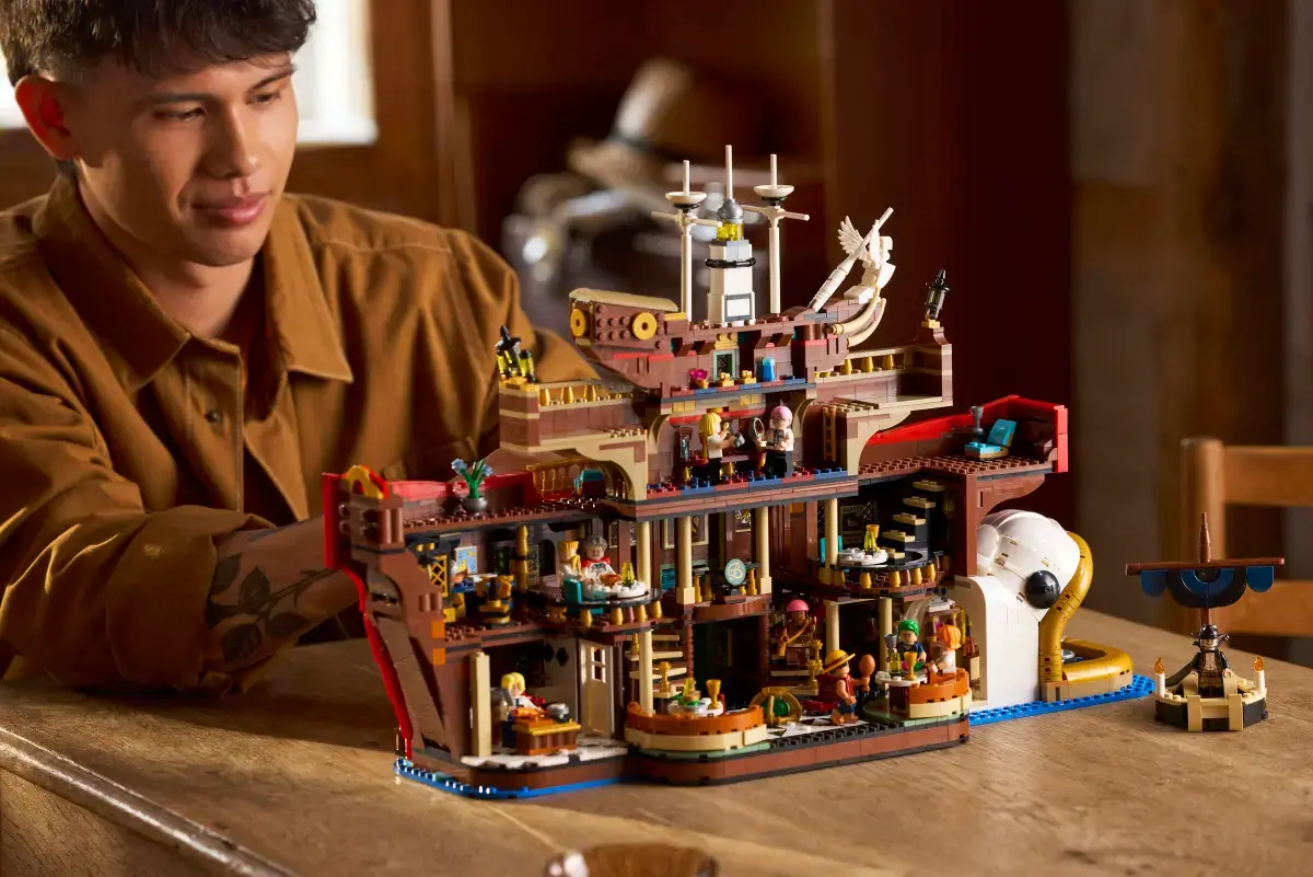 Deze gigantische LEGO One Piece Baratie-set is nu bizar voordelig