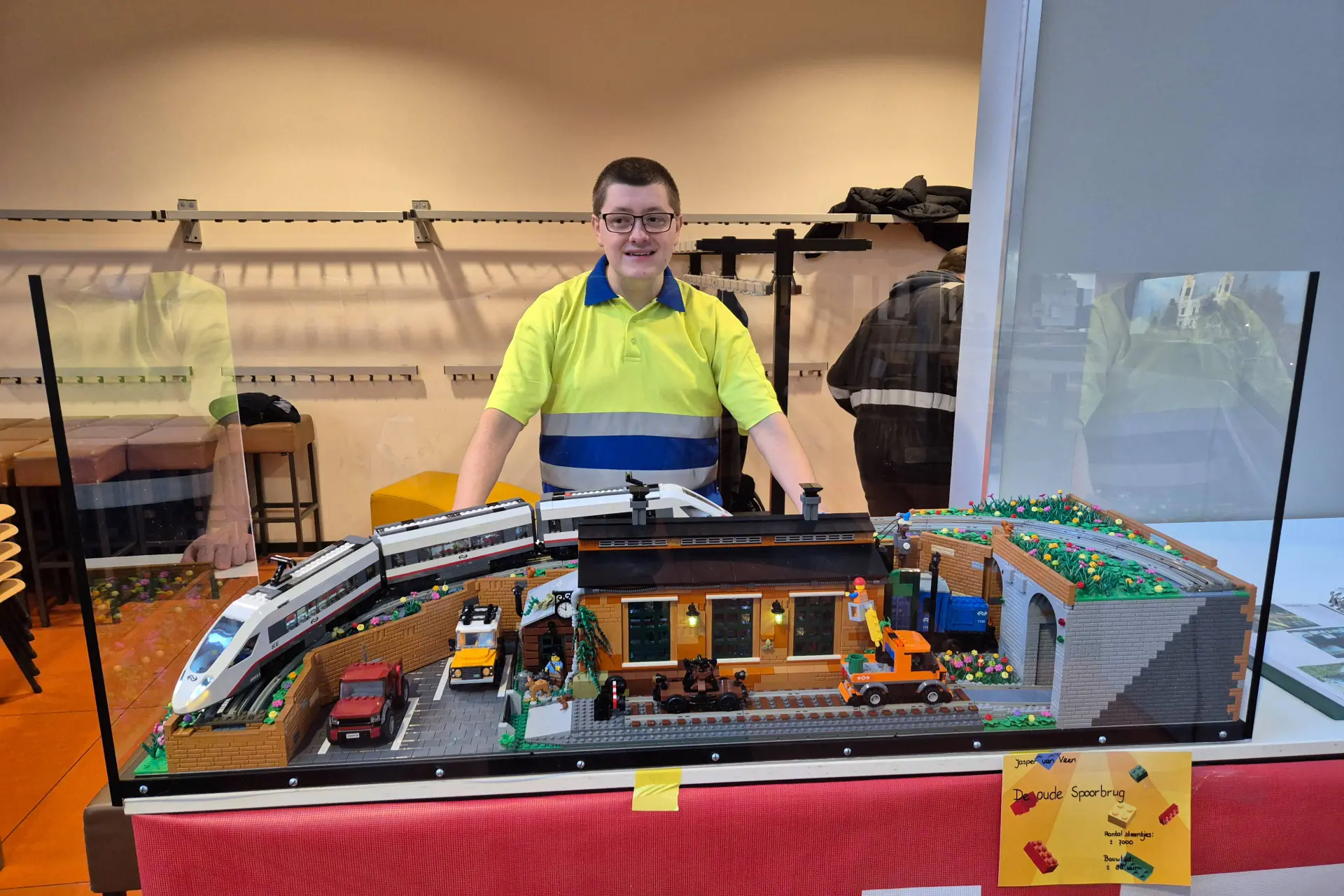 Je gelooft niet hoeveel LEGO-sets deze fan bezit (meer dan 600!)
