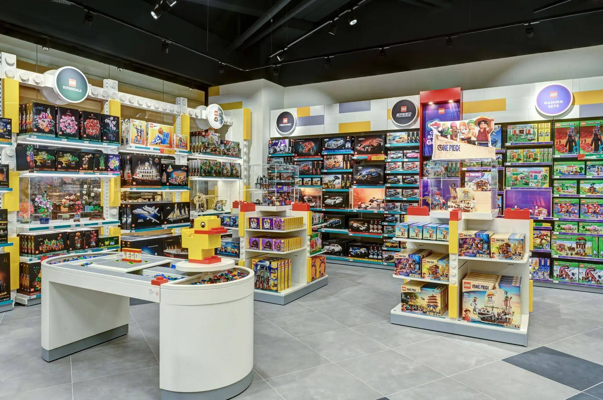 LEGO opent binnenkort gigantische nieuwe winkel in Rotterdam met unieke attractie van 89.136 stenen