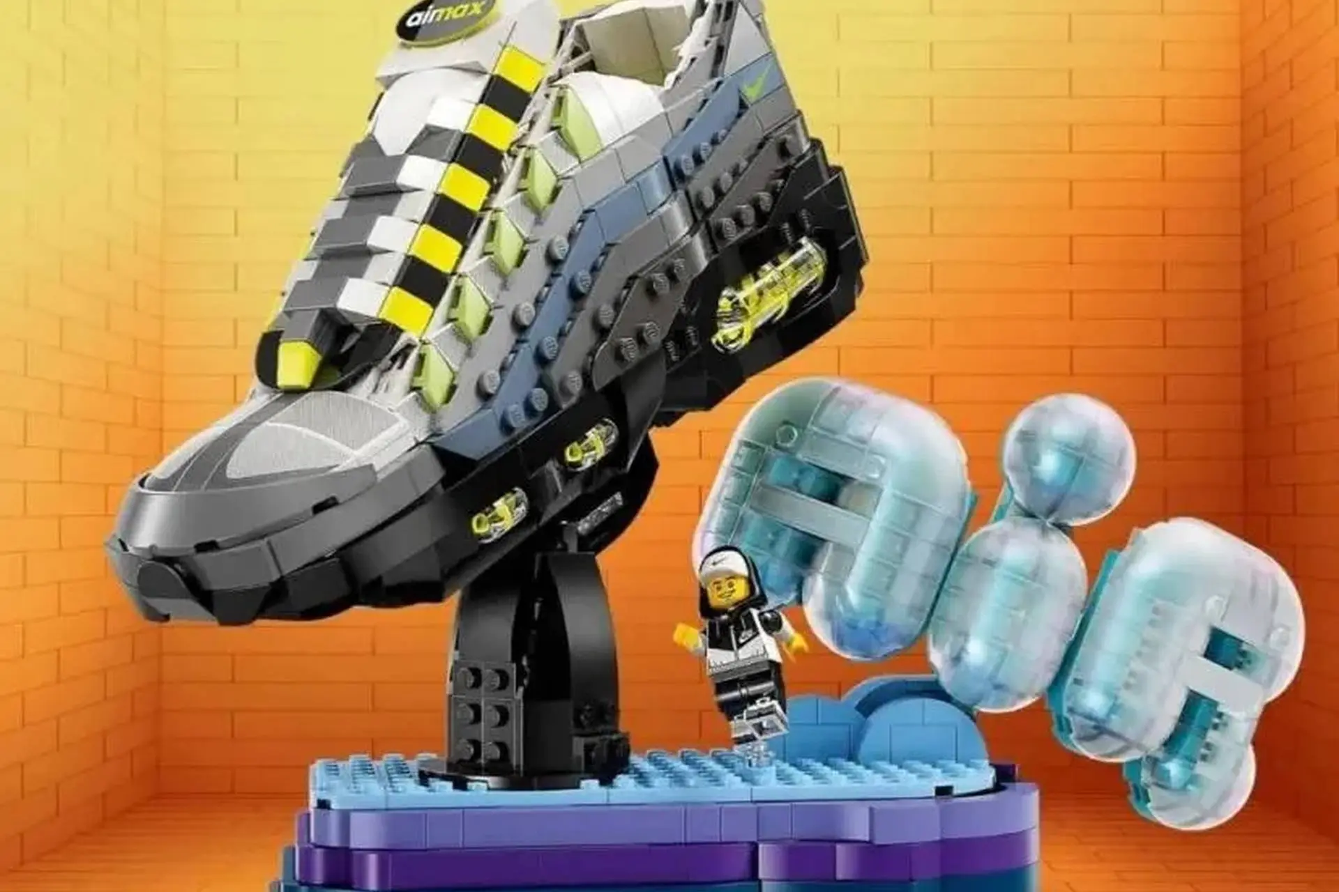Deze nieuwe LEGO Nike schoen is niet voor aan je voeten maar voor in de kast