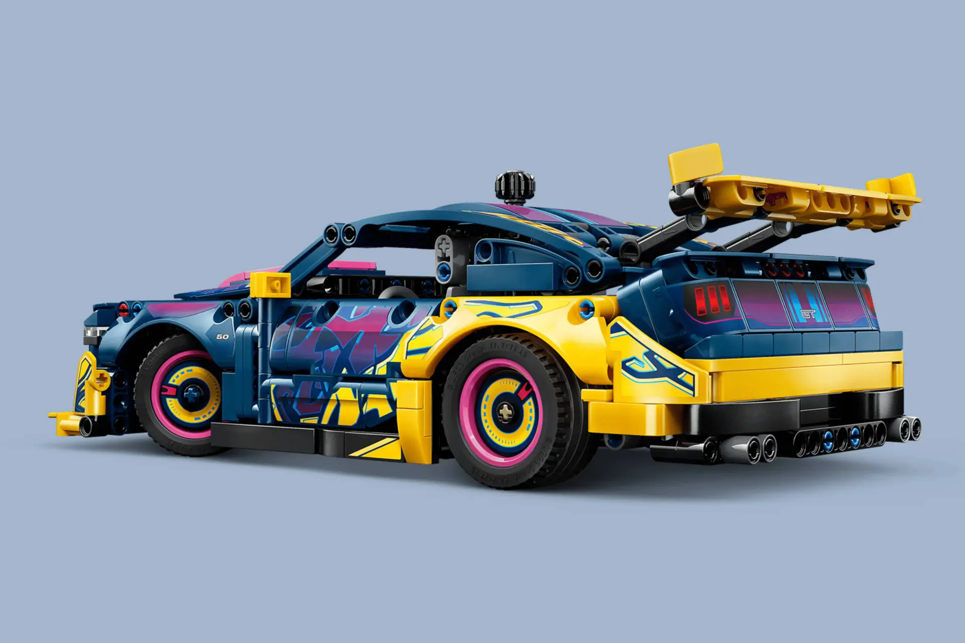 Nieuwe LEGO Technic sets  met custom onderdelen onthuld