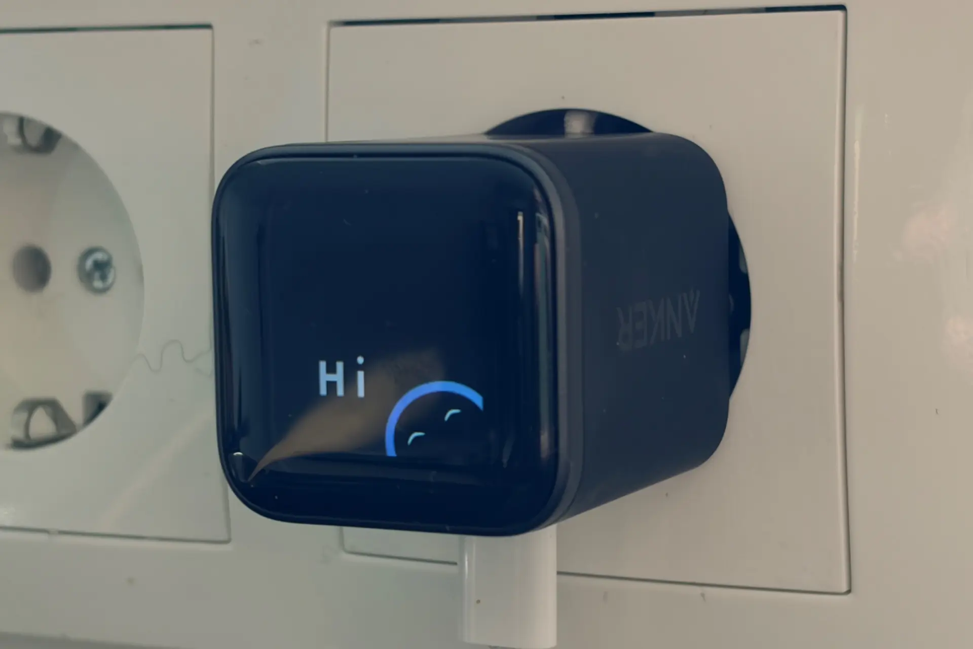 Anker Nano 45W Smart Display Charger Review: Echt slim laden