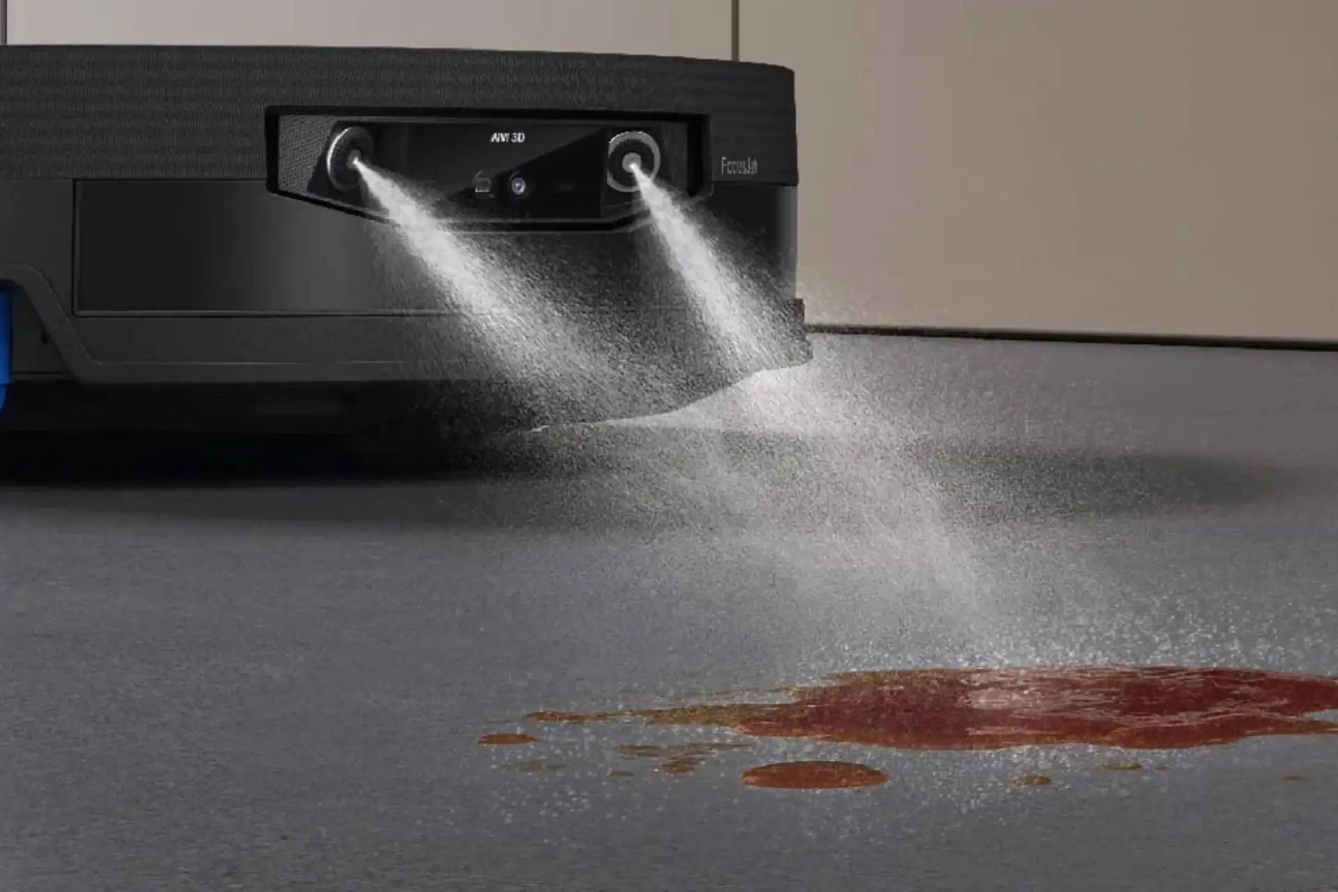 Ecovacs X12 Omnicyclone Review  spray