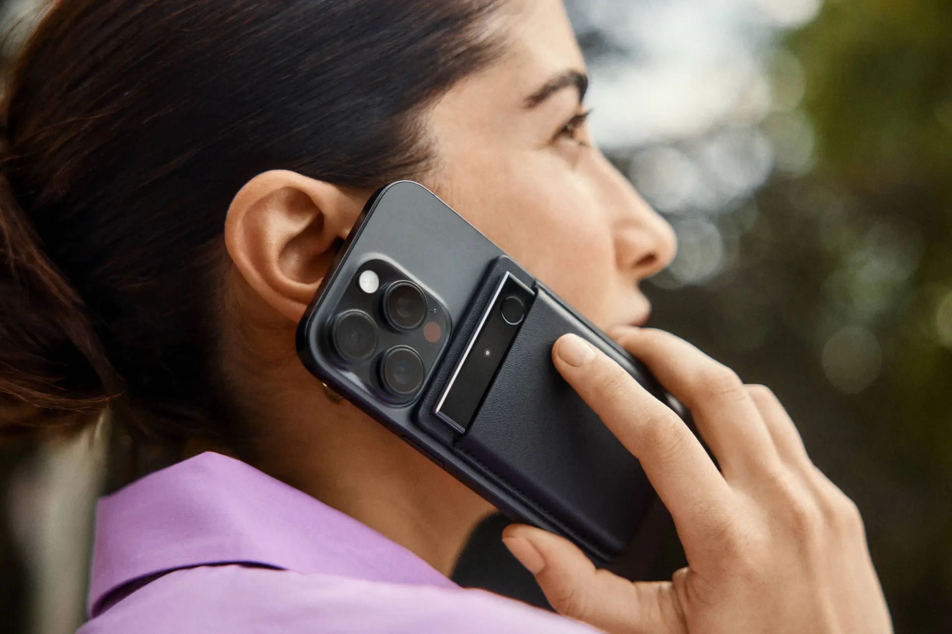 Coolblue stunt met AI-gadgets die meetings voor je samenvatten