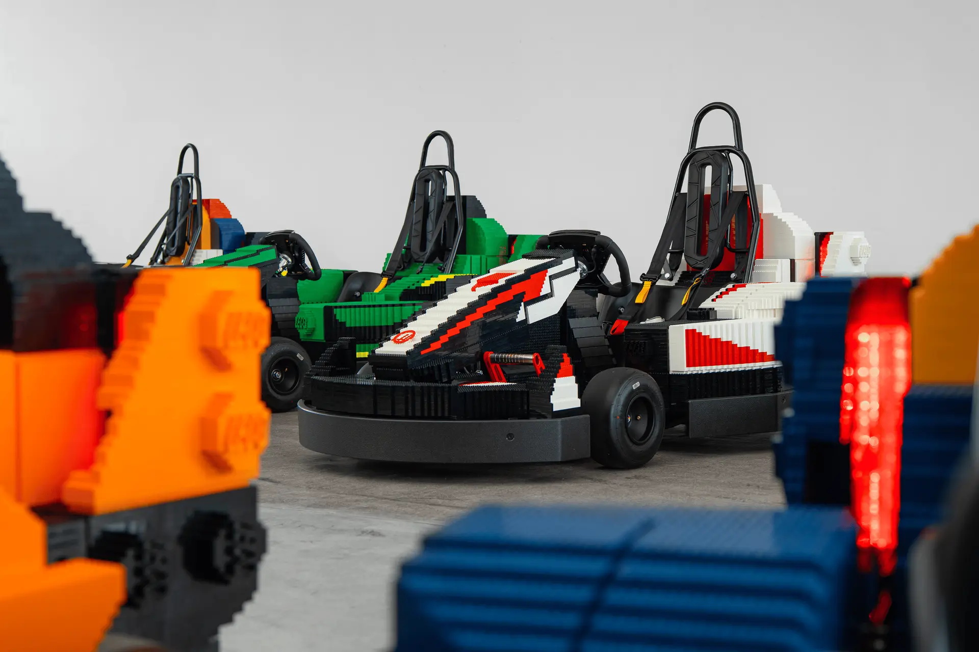 Verstappen en Hamilton eensgezind over LEGO: "Dit is gewoon gevaarlijk"