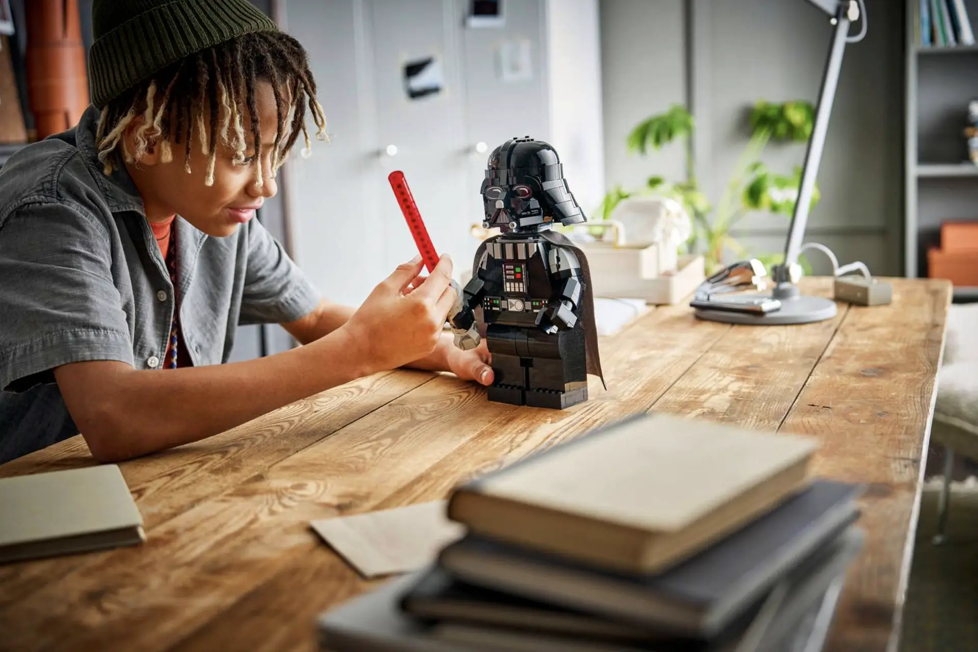 Altijd al Darth Vader in het groot willen hebben? Deze LEGO-set is nu flink afgeprijsd