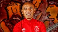 Tahamata verlaat Ajax en zet eigen voetbalacademie op