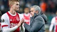 Rondom Ajax: Mourinho noemt Europa League-finale tegen Ajax 'makkelijk'