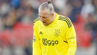 Pasveer nog in gesprek met Ajax; goalie wil deel uitmaken van wederopbouw