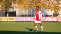 Hato geniet met Ajax 1 in Marbella: 'Misschien is het wel terecht'