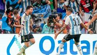 Messi over kwartfinale tegen Nederland: 'Er staat ons een moeilijke strijd te wachten'