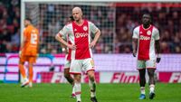 Ajax verliest Klassieker na dramatische tweede helft