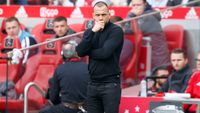 Afellay kijkt naar situatie Heitinga: 'Zoveelste fout van de Ajax-leiding'