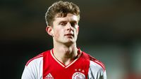 Aertssen ontwikkelt zich bij Jong Ajax: 'Was een mooi en geslaagd seizoen'
