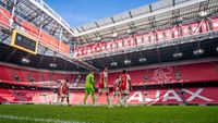 NB: 'Er moet in alle geledingen van de club meer Ajax-DNA komen'
