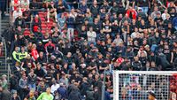 Rondom Ajax: Johan Cruijff Arena baalt van ongeregeldheden rond Ajax - Feyenoord