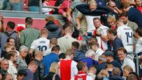 Ajax stuurt supporters mail: 'Onze welgemeende excuses'