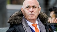 Van Praag reageert op niet aanmelden van Ajax-aandelen: 'Het bezit ervan niet verzwegen'