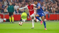 Hato zag 'een team' bij Ajax: 'Dat is iets om mee te nemen naar De Klassieker'