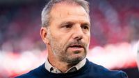 Steijn schaamt zich voor nederlaag in Klassieker: 'Ik ben verantwoordelijk voor dit elftal'