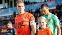 Mirani verruilt FC Volendam voor Heracles Almelo: Oud-Ajacied tekent tot medio 2027