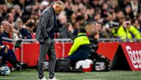 Sturing niet tevreden: 'Tegen een team als Ajax moet je elkaar steunen'