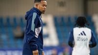 Emanuelson zet zich in voor Ajax Foundation: 'Wil jongeren helpen om hun dromen te verwezenlijken'