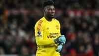 Onana krijgt Player Impact Award voor werk met Andre Onana Foundation