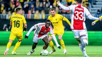 De Boer schrok van niveau Ajax: 'Maar dat ze zo overklast werden, had ik niet verwacht'