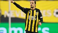 Geruchtenmolen: 'Ajax heeft interesse in door Vitesse gehuurde Moussa'