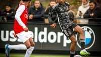 Ajax O16 gaat deelnemen aan internationale competitie en treft onder andere FC Barcelona